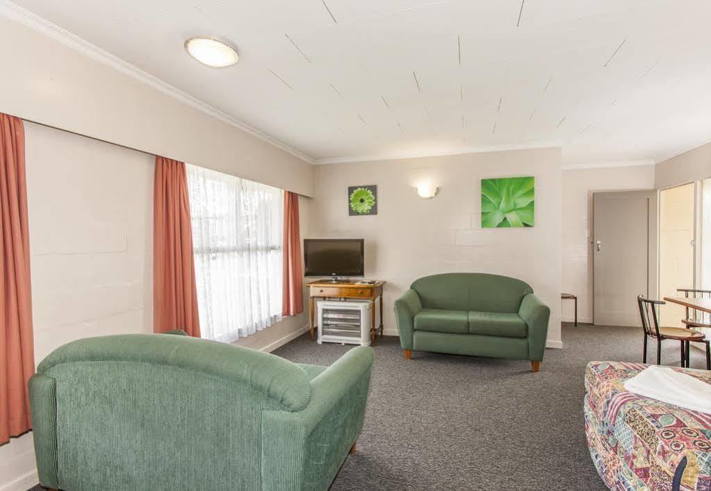 Kensington Motel Whangarei Exterior foto